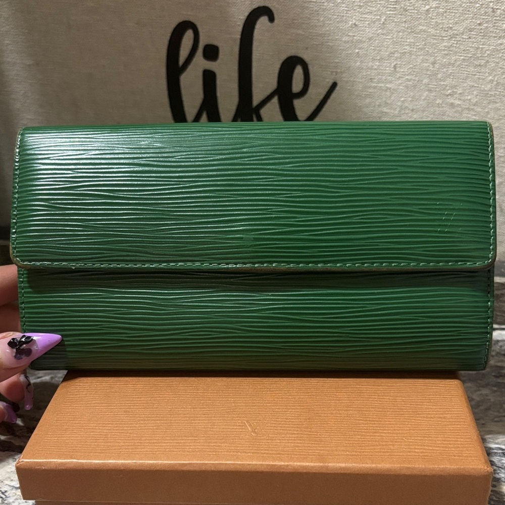 Louis Vuitton Green Textured Wallet